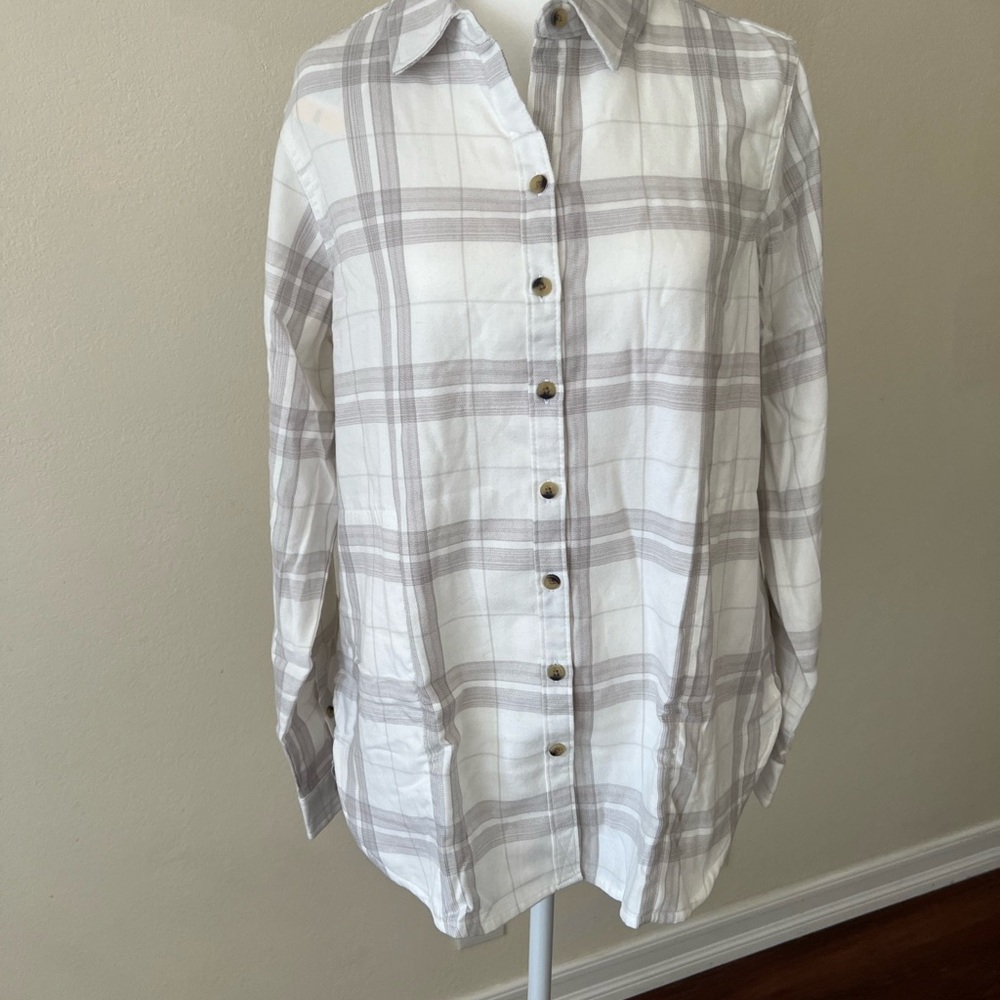 Jachs White and Gray Casual Button Down Shirt